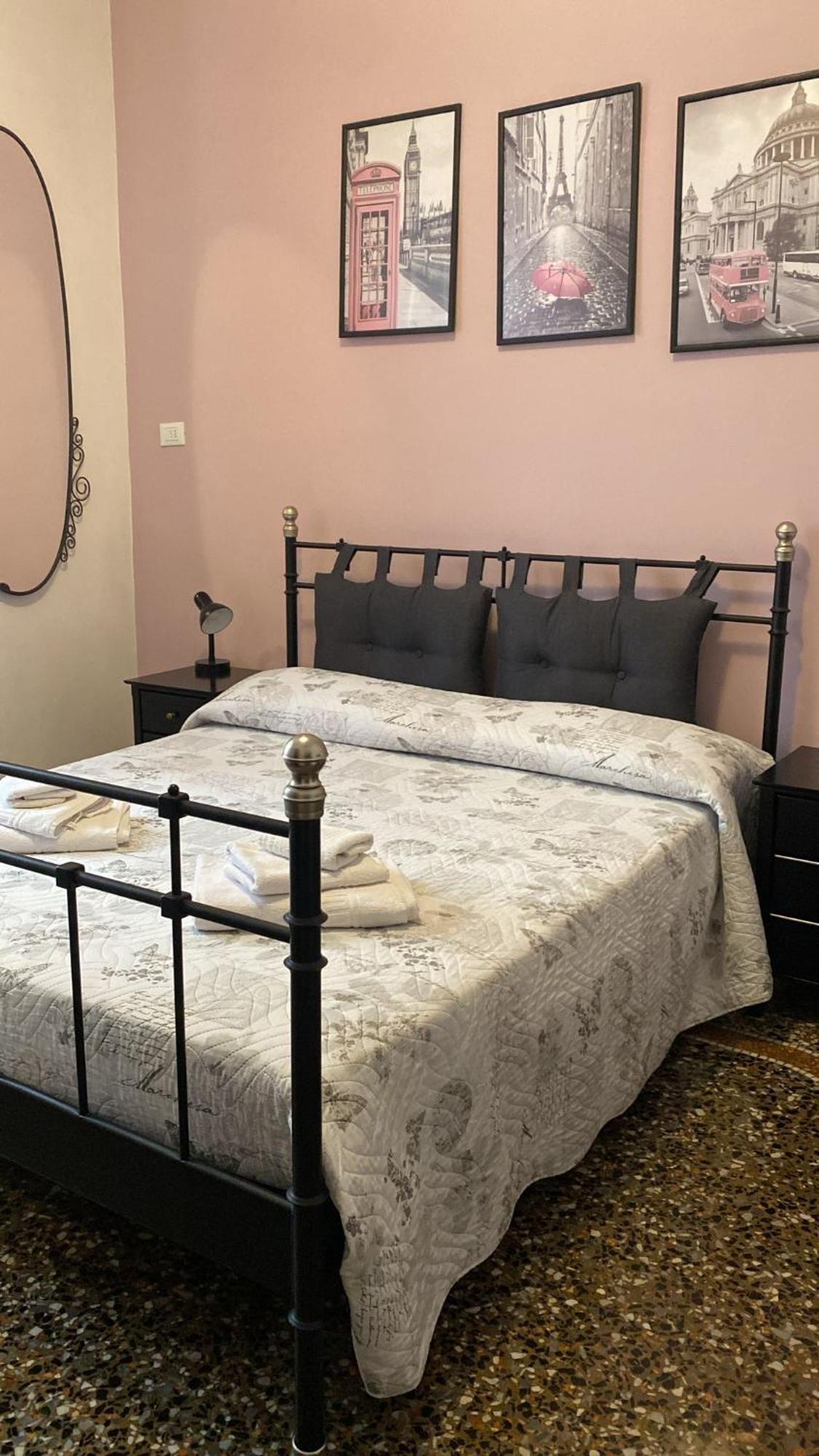 Apartment Casa Sole E Luna Genoa